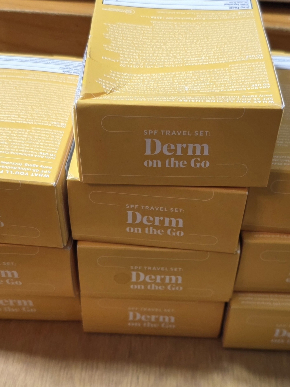 Wholesale Lot Of 10 Murad Derm on the Go SPF Travel Set — Yellow Box Exp. 4/2025